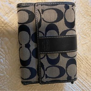 Coach wallet